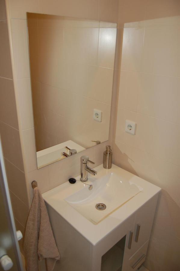 Amplio Estudio En Centro Y Playa Victoria 13 Apartamento Málaga Exterior foto